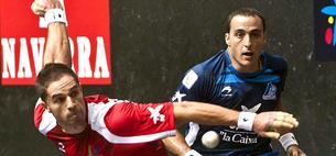 Olaizola II se ha proclamado campeón del Manomanista tras derrotar por 22-7 a Juan Martínez de Irujo en el frontón Bizkaia de Bilbao