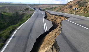 Desprendimiento en la carretera entre Miranda y Falces