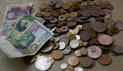 Billetes y monedas de peseta.. ARCHIVO