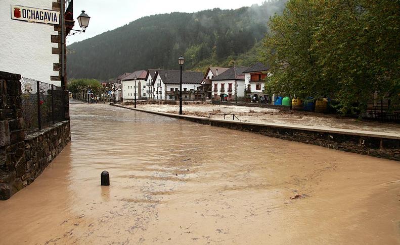 external image _8DDN1910201220h46m0189_b2f74090.jpg