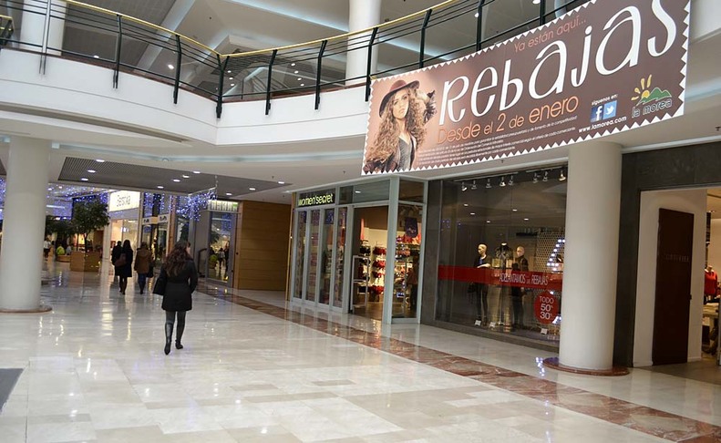 La Morea inicia sus rebajas 'por adelantado'.CLARA SANZ