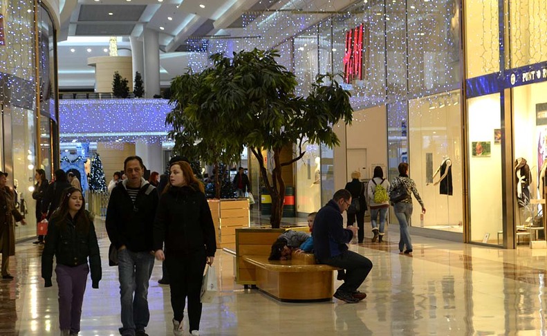 La Morea inicia sus rebajas 'por adelantado'.CLARA SANZ