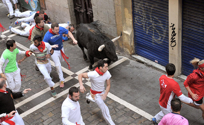 Cuarto encierro de San Fermín. LARRION..