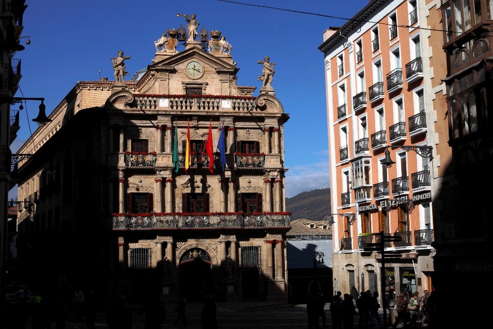 Sueldo Necesario Para Vivir En Pamplona