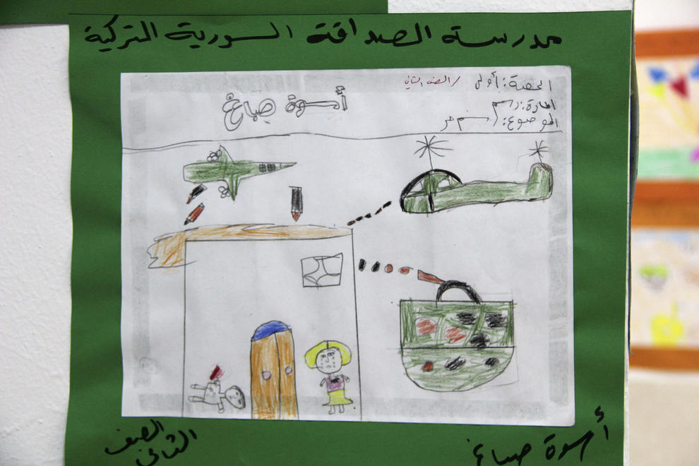 El horror de la guerra siria contado en los dibujos de los niños.. EFE