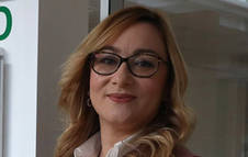 Raquel Gasco, directora de planta Puente la Reina Schneider