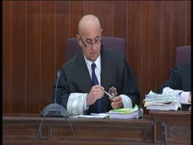 Juan José Cortés se sienta en el banquillo de los acusados
