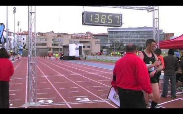 Llegada de la XXXII Media Maratón Ciudad de Pamplona (1:35:00-1:45:00)