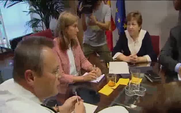 Sanidad prepara la repatriación de otro médico español infectado por ébola