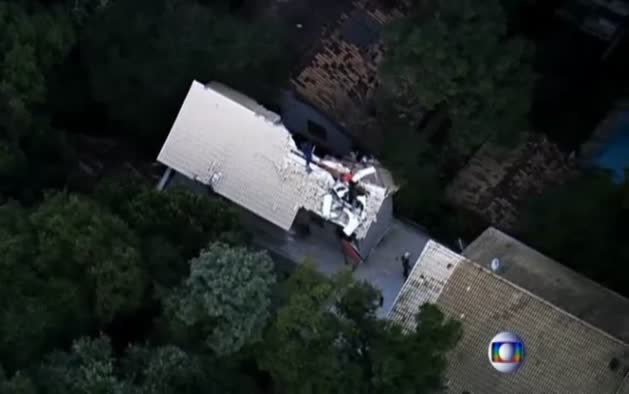 Un helicóptero se estrella contra una casa en Brasil