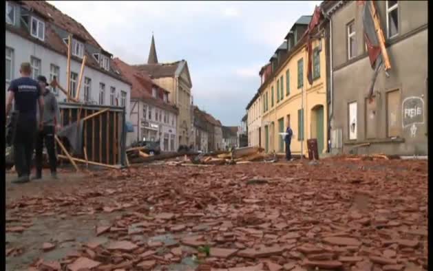Muere un hombre en Hamburgo tras el paso de un tornado