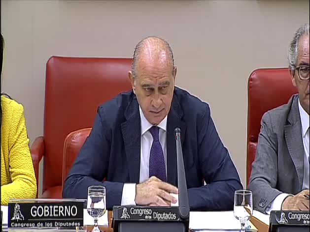 Fernández Díaz desvela que Rato se reunió con él preocupado por su seguridad