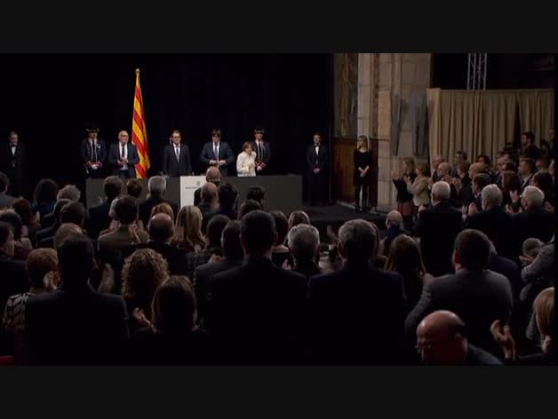 Puigdemont: "Estamos ahogados y humillados financieramente, y menospreciados en nuestra identidad"