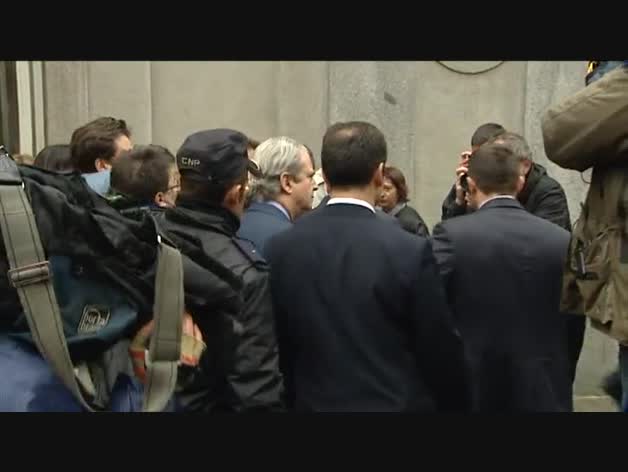 Chaves y Griñán, citados a declarar en Sevilla el 16 de marzo