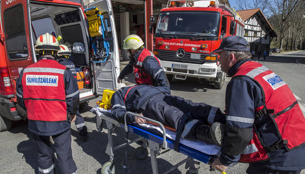 La doble vida de un bombero