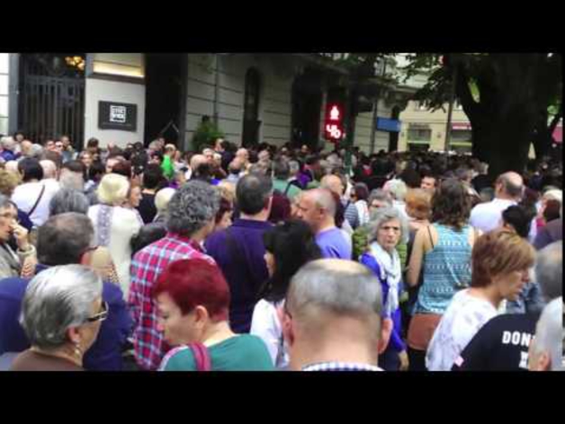 Concentración frente a la sede de UPN por el cese de emisiones de ETB
