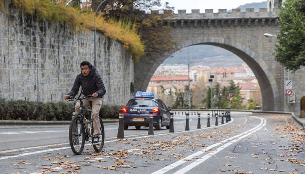 Carril bici integrado en la calzada, clara tendencia en otras ciudades