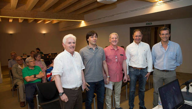 De izquierda a derecha: Luis Durán, Diego Carasusán, Javier Gómez Vidal, José Ángel Andrés, y José Ramón Alfaro.