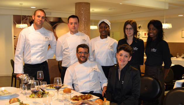Hosteleros de La Rioja reflotan en San Adrián el emblemático restaurante Ríos