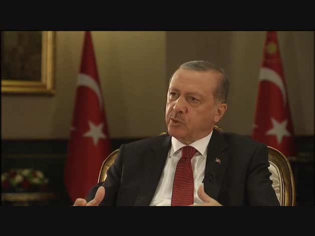 Erdogan saca pecho de sus medidas represivas tras el golpe