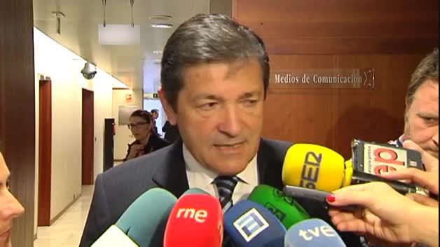 Fernández, "convencido" de que todo el grupo del PSOE "asumirá la disciplina de voto en la investidura"