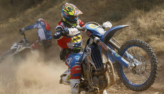 La subida en el Cascajo de Berbinzana fue uno de los puntos más destacados del primer recorrido. Numerosos pilotos no pudieron completarla.