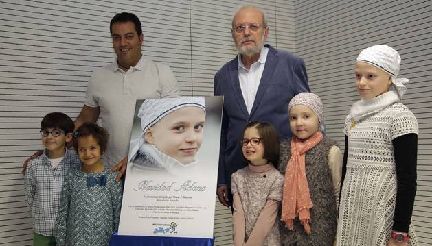 De izda. a dcha.: Daniel, Elena, Óscar Jiménez Barroso, Luis Fernández Reyes, Alexia, Naroa y Maitane.