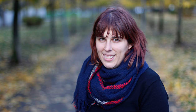 Alicia Benedetto, en el campus de la UPNA, tras el taller que impartió sobre sexismo en series y programas televisivos.