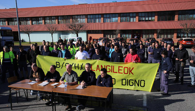 Los comités de BSH frigoríficos y lavavajillas en una rueda de prensa celebrada en diciembre.