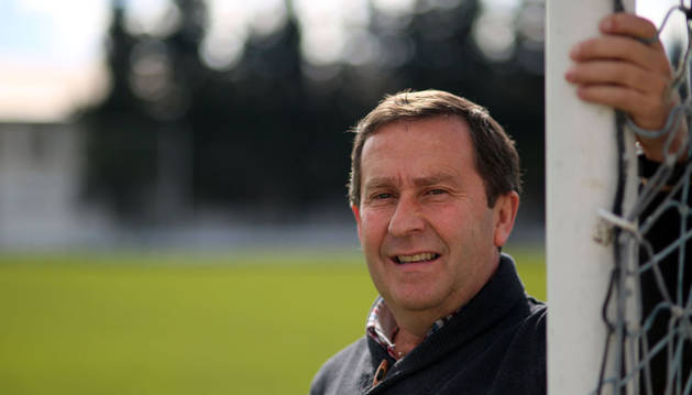 El presidente de la Federación Navarra de Fútbol, Rafa del Amo, en el San Francisco de Tafalla, estadio de la Peña Sport.