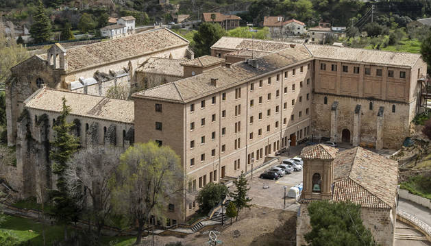 Vista de las dependencias residenciales, entre Santo Domingo y Santa María Jus del Castillo.