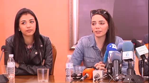 La española retenida en Turquía y su novia se casarán en Torrox