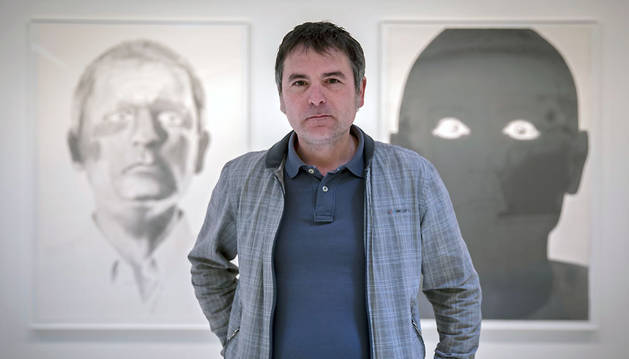 José Miguel Corral, ayer, en la exposición Ejemplos Samsa que presenta en el edificio El Sario de la UPNA.