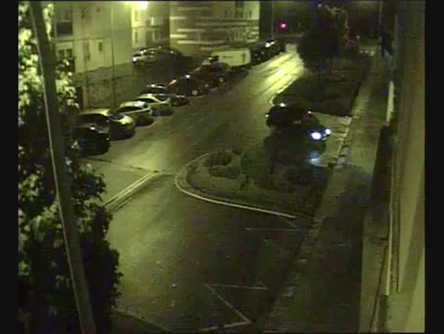 La llegada en vídeo de conductor ebrio al garaje de Policía Municipal de Pamplona