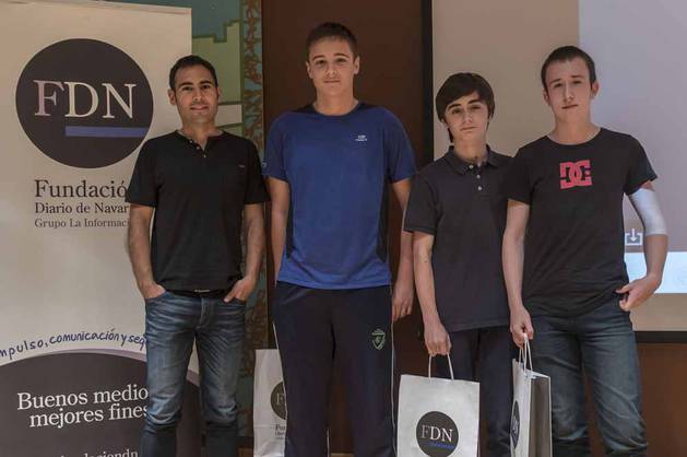 Ganadores del IV Concurso periodístico escolar FDN