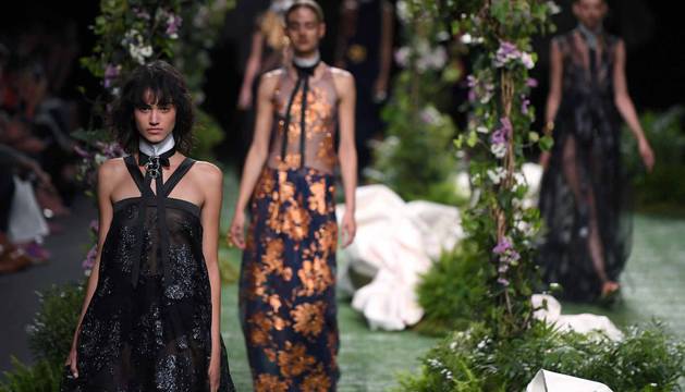 Desfile de Alvarno en la Mercedes - Benz Fashion Week Madrid