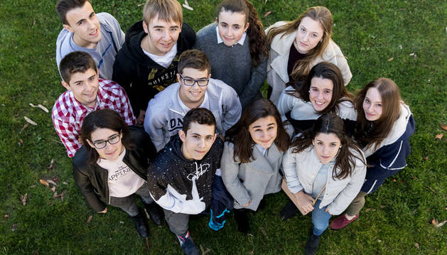 Parte de los 17 navarros que el curso pasado obtuvieron una de las becas y ya están estudiando en América.