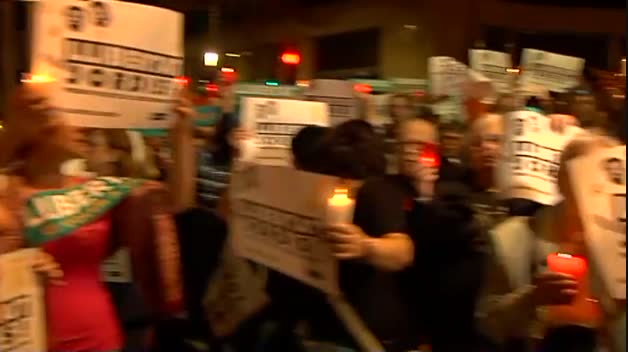 Miles de personas exigen en Barcelona la puesta en libertad de 'los Jordis'