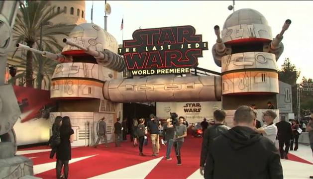 'Star Wars: Los últimos Jedi' se estrena en Los Ángeles