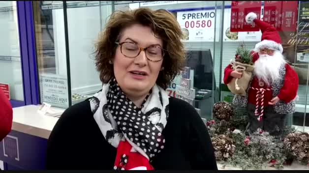 La administración de la plaza del Vínculo de Pamplona reparte otro quinto premio
