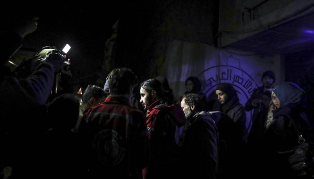 Evacuación de enfermos y heridos en el este de Damasco