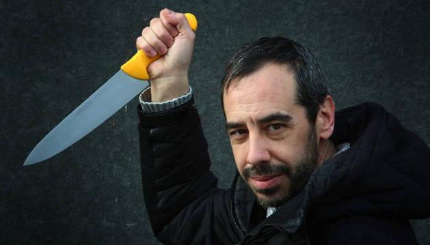 El director del festival, Carlos Bassas, esta semana, en la pose característica de 'Piscosis'. Esta edición, la cuarta, será la última con él al frente.