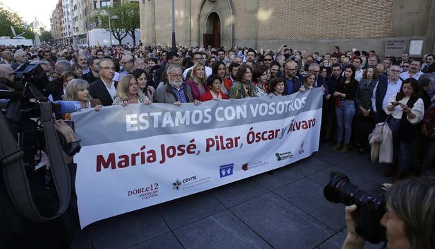 Concentración en apoyo a los Guardias Civiles de Alsasua y sus parejas