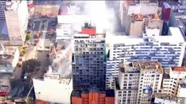 Continúa la búsqueda de desaparecidos tras el derrumbe de un edificio en Sao Paulo