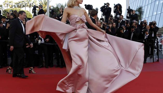 Las mujeres toman la alfombra roja en Cannes
