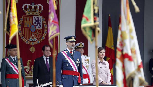 Imágenes del desfile del Día de las Fueras Armadas en Logroño