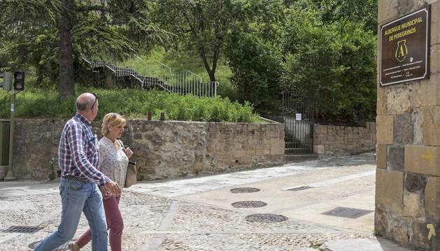 En la imagen, la valla colocada en la desembocadura de las escaleras, próxima a la calle La Rúa.