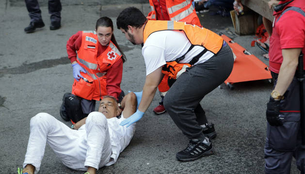 Jokin Zuasti, un corredor habitual, herido en el sexto encierro con los Victorianos del Río