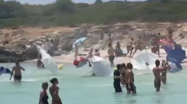 Remolino de viento de 20 metros de altura en Binibèquer