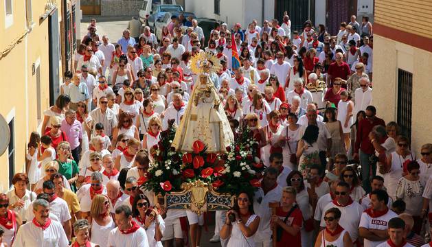 La localidad ribera vivió su segunda jornada festiva con el día dedicado a su patrona Santa Ana.